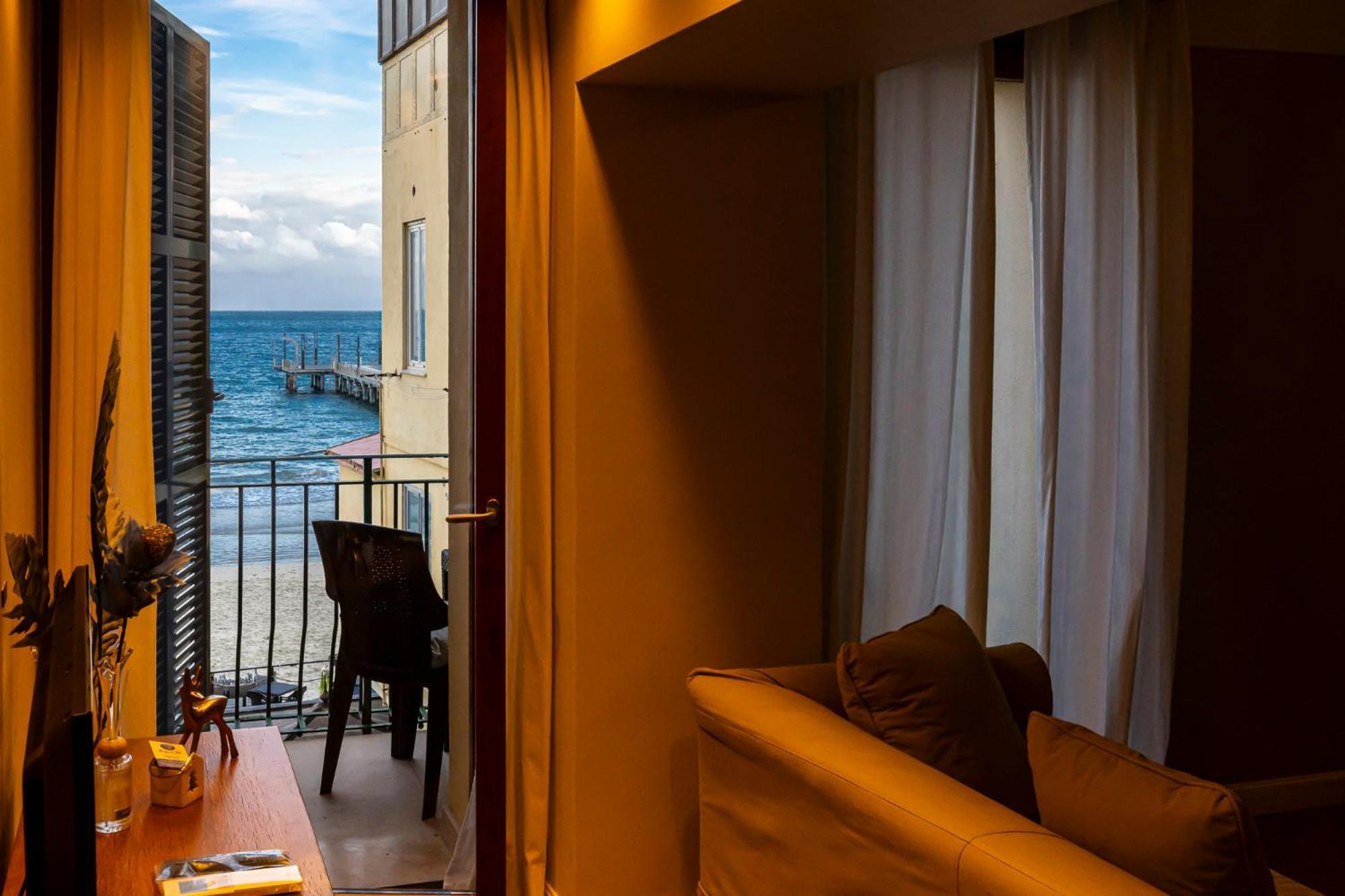 La Casa Di Via Colombo 6 *